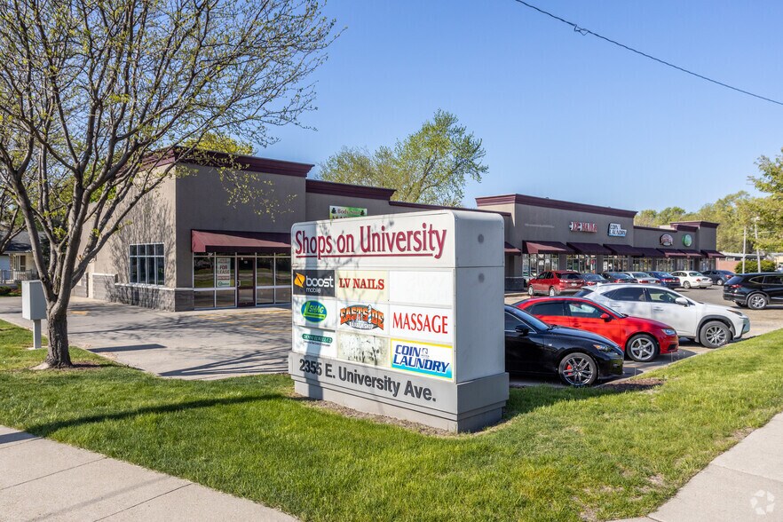 More Photos Of 2355 E University Ave, Des Moines Unknown For Lease