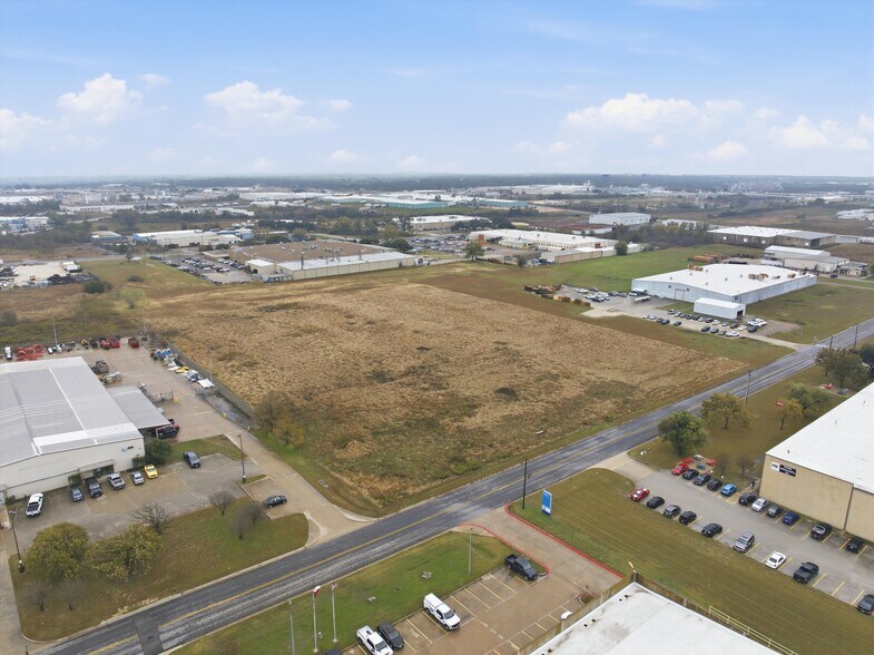 Primary Photo Of 3301 Lucius McCelvey Dr, Temple Warehouse For Sale