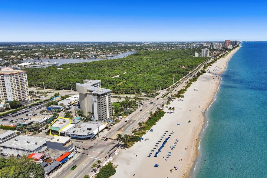 More Photos Of 900 Sunrise Ln, Fort Lauderdale General Retail For Sale