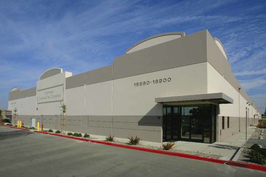 More Photos Of 16820-16900 S Main St, Gardena Warehouse For Lease
