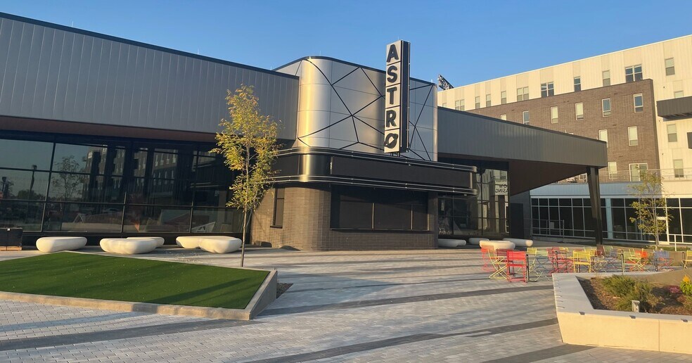 More Photos Of La Vista City Centre, La Vista Unknown For Lease