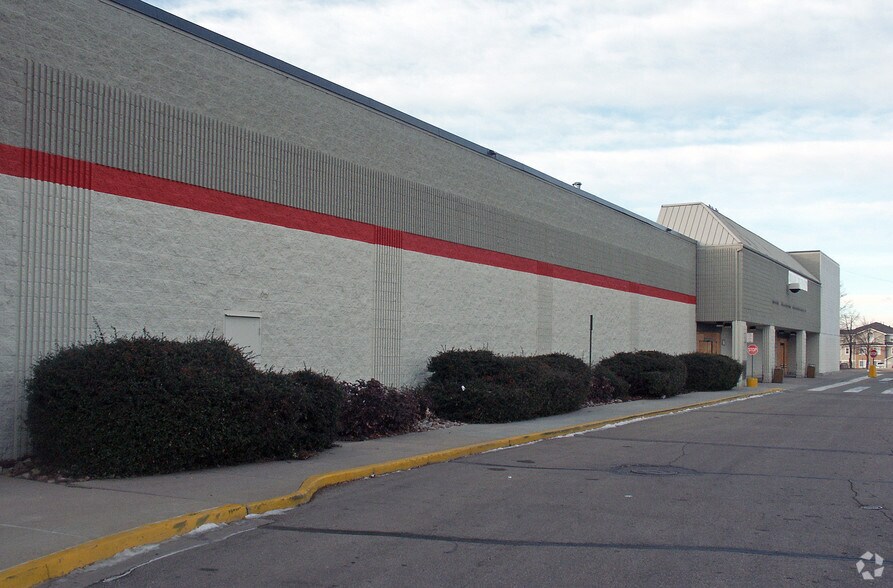 More Photos Of 15540 E 6th Ave, Aurora Storefront For Lease