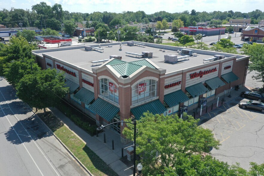 More Photos Of 833-837 W 115th St, Chicago Drugstore For Lease