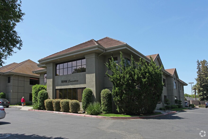 More Photos Of 3425 Coffee Rd, Modesto Office For Lease