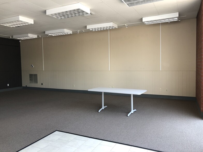 More Photos Of 1224 K St, Modesto Office For Sale