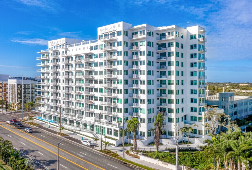 More Photos Of 160 16th St N, Saint Petersburg Multifamily For Sale