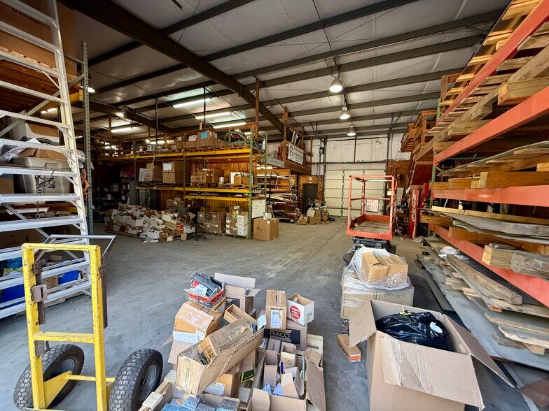 More Photos Of 7718 NC 22 Hwy, Carthage Warehouse For Lease