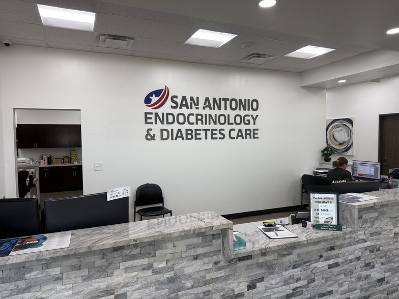 More Photos Of 10818 Town Center Dr, San Antonio Unknown For Lease