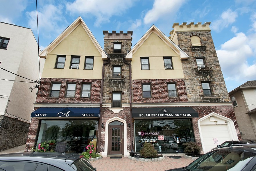 Primary Photo Of 133 Hillside Pl, Eastchester Apartments For Lease