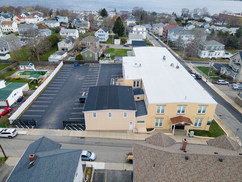 More Photos Of 145 Globe St, Fall River Office For Lease