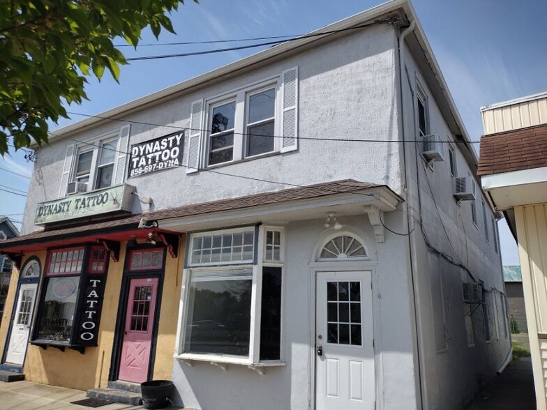 More Photos Of 4 S West Blvd, Newfield Storefront Retail Office For Lease