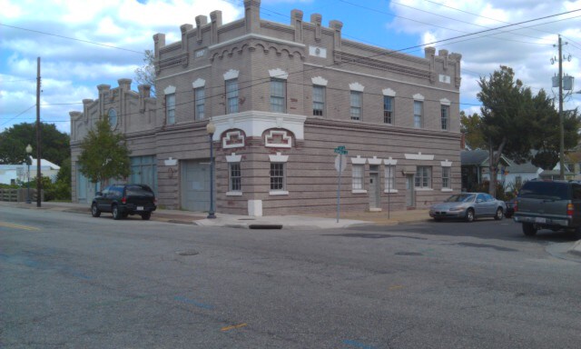 More Photos Of 604 N 4th St, Wilmington General Retail For Sale