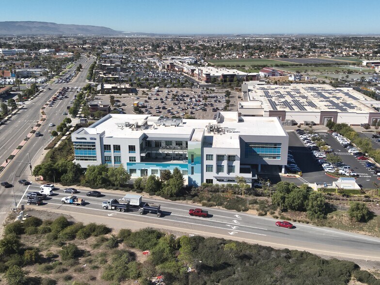 More Photos Of 1075 E Betteravia Rd, Santa Maria Office For Lease