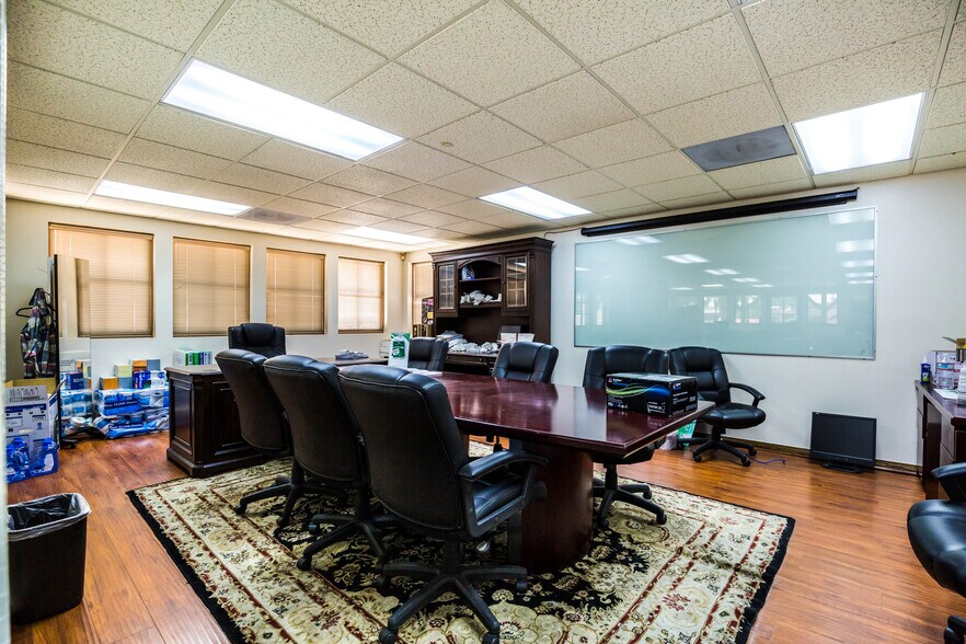More Photos Of 555 W Bonita Ave, San Dimas Carwash For Sale
