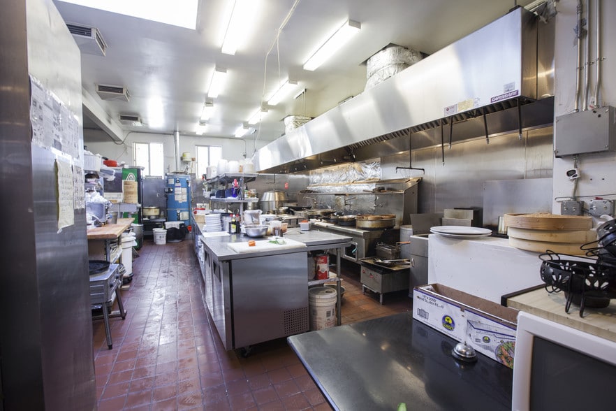 Primary Photo Of 726-728 Clement St, San Francisco Apartments For Lease