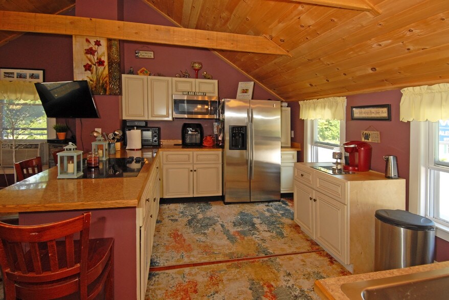 More Photos Of 60 Main St, Rowley Storefront Retail Office For Sale