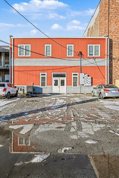 More Photos Of 418 E Coolbaugh St, Red Oak Storefront Retail Residential For Sale