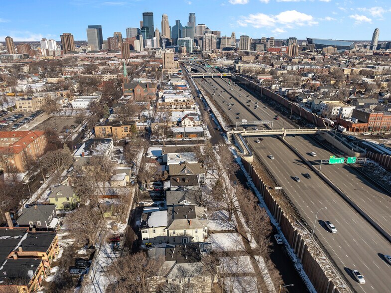 More Photos Of 2420 4th Ave S, Minneapolis Apartments For Sale