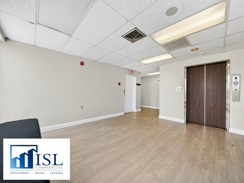 More Photos Of 1200 E Hillcrest St, Orlando Office For Lease