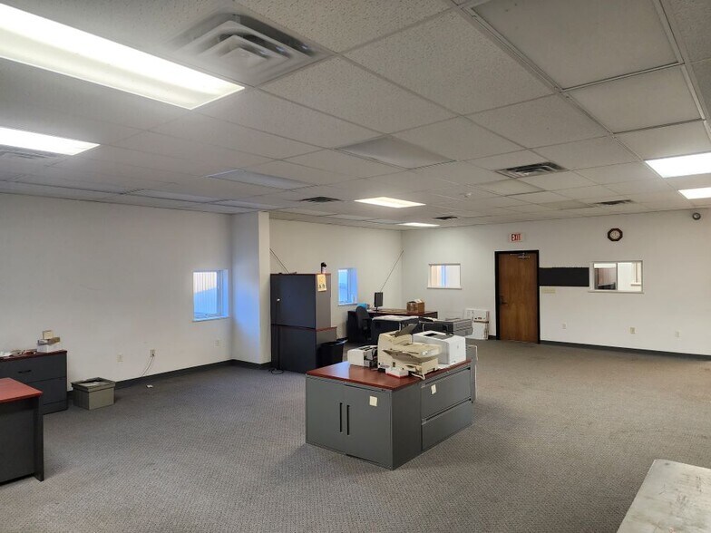 More Photos Of 1000 Lucerne Rd, Homer City Manufacturing For Sale