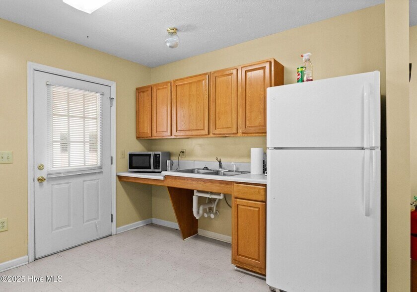 More Photos Of 202 Laurel Ave, Wadesboro Apartments For Sale