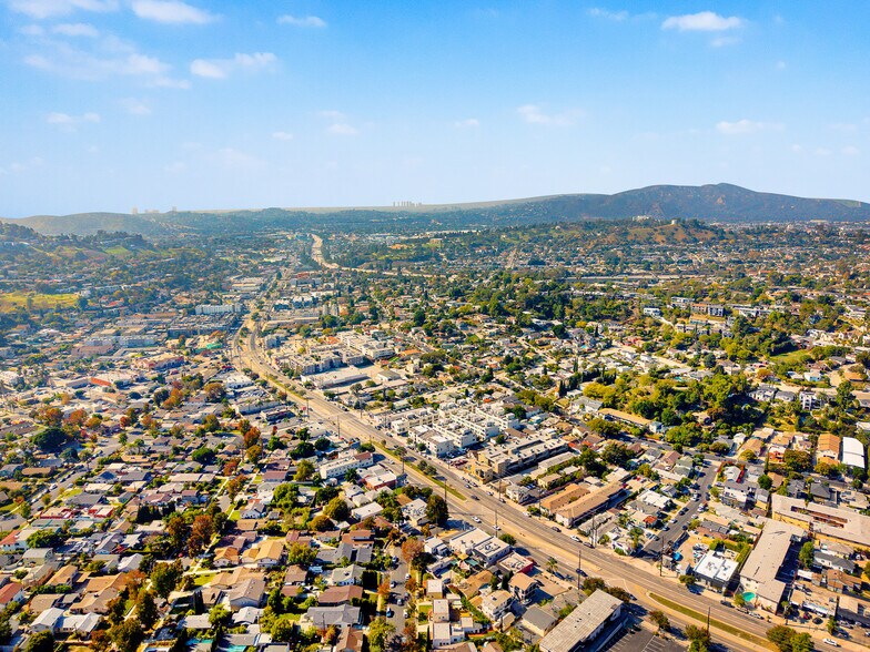 More Photos Of 4546 Eagle Rock Blvd, Los Angeles Apartments For Sale