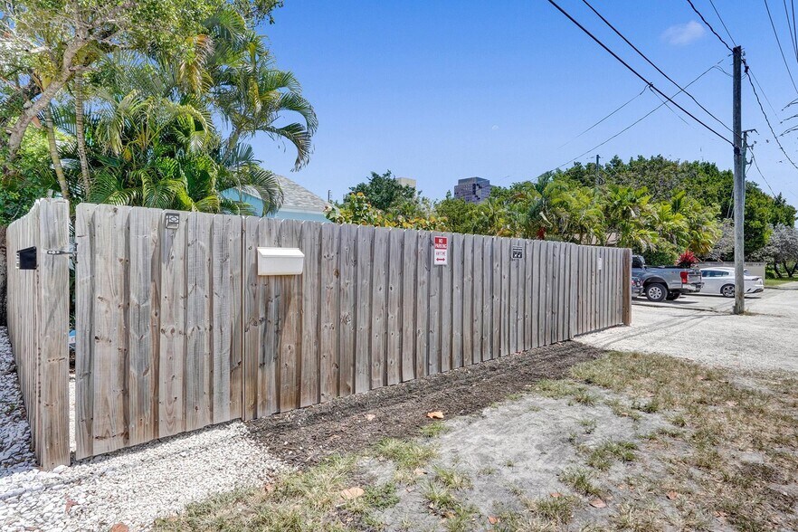 More Photos Of 301 SW 9th St, Fort Lauderdale Apartments For Sale