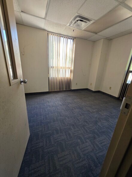 More Photos Of 1 Mechanic St, Hoosick Falls Manufacturing For Sale