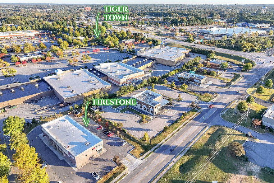 More Photos Of 2200 Interstate Dr, Opelika Auto Repair For Sale