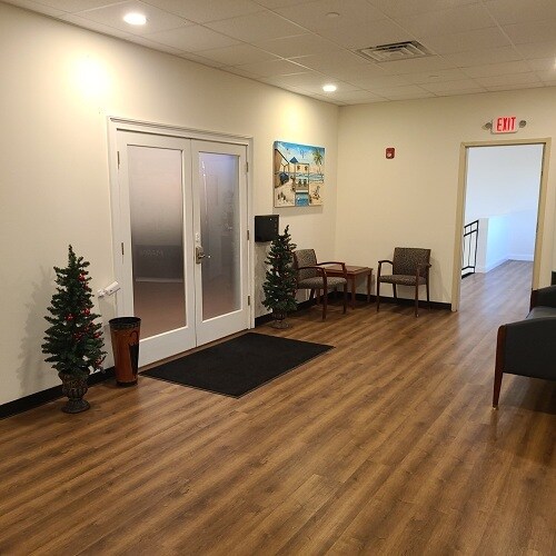 More Photos Of 1922 Hooper Ave, Toms River Storefront Retail Office For Lease