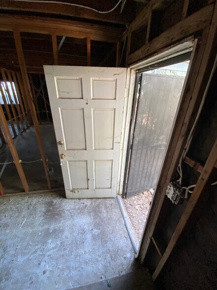 More Photos Of 158 E Sacramento St, Altadena Multifamily For Sale
