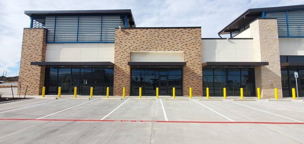 More Photos Of 3601 Billy Hext, Odessa Convenience Store For Lease