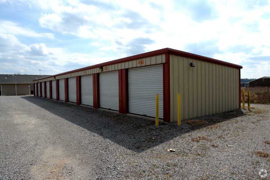 More Photos Of 191 Bernham Dr, Cleveland Self Storage For Sale