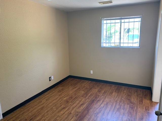 More Photos Of 7012 Belgold St, Houston Industrial For Sale