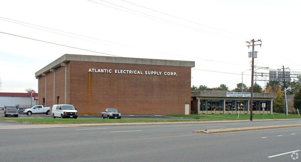 Primary Photo Of 2117 Westwood Ave, Richmond Warehouse For Lease