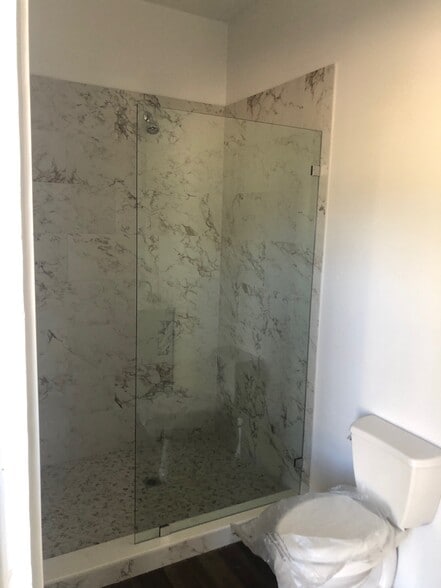 More Photos Of 153 S US Highway 1, Oak Hill Auto Repair For Sale