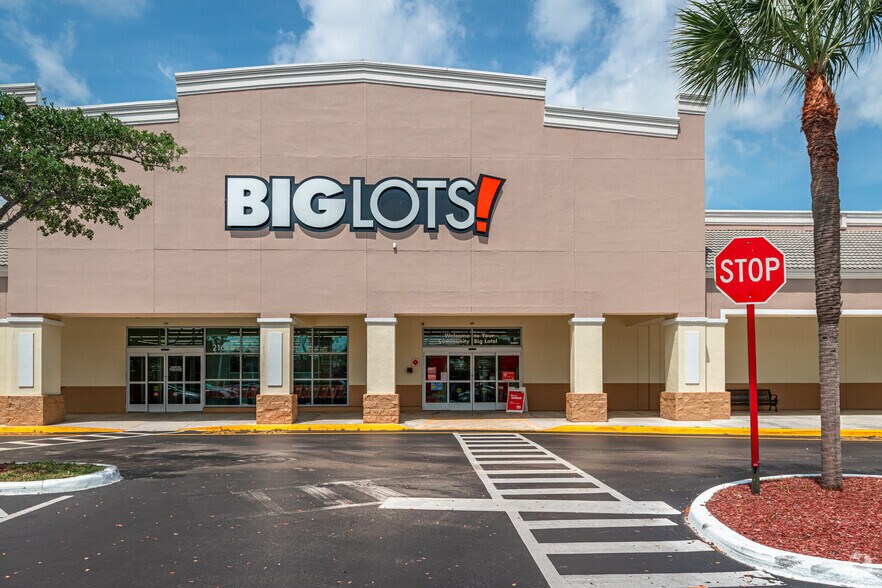 More Photos Of 21759 State Road 7, Boca Raton Freestanding For Lease
