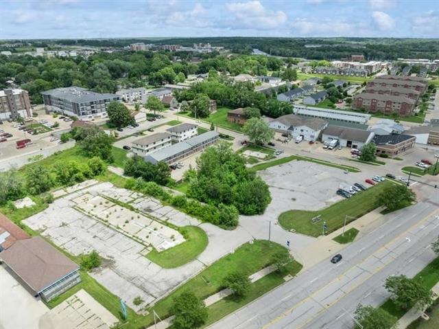 More Photos Of 605 2nd Street, Coralville Land For Sale