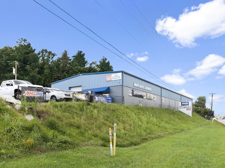 Primary Photo Of 2109 Spartanburg Hwy, East Flat Rock Industrial For Lease