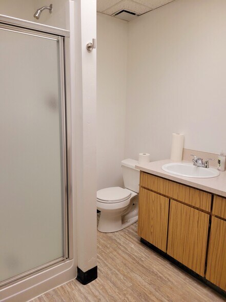 More Photos Of 1814 S 324th Pl, Federal Way Medical For Lease