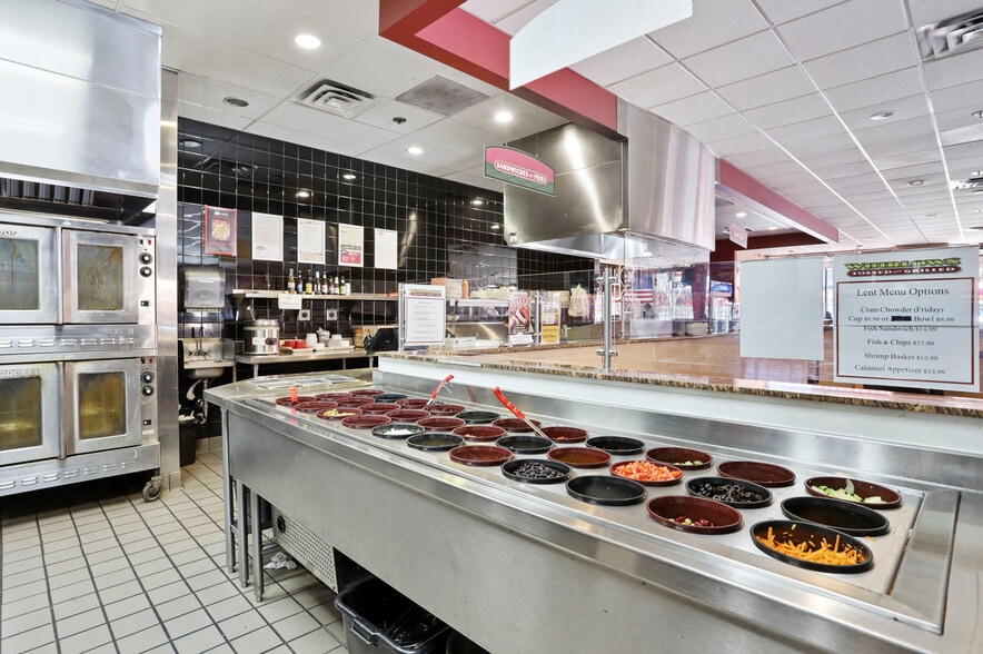 More Photos Of 1924-1926 Pacific Ave, Stockton Restaurant For Sale