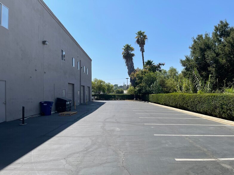 More Photos Of 504 E Alvarado St, Fallbrook Light Manufacturing For Lease