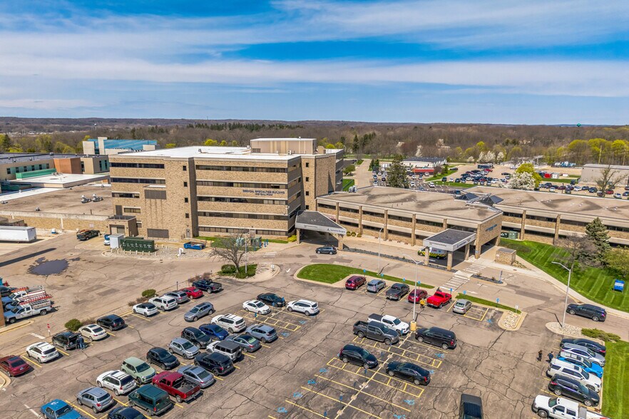 More Photos Of 1535 Gull Rd, Kalamazoo Medical For Lease