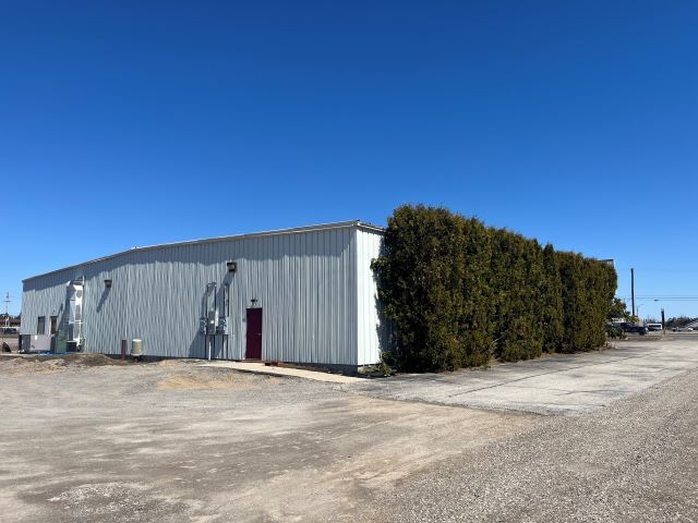 More Photos Of 1050 S Otsego Ave, Gaylord Office For Sale