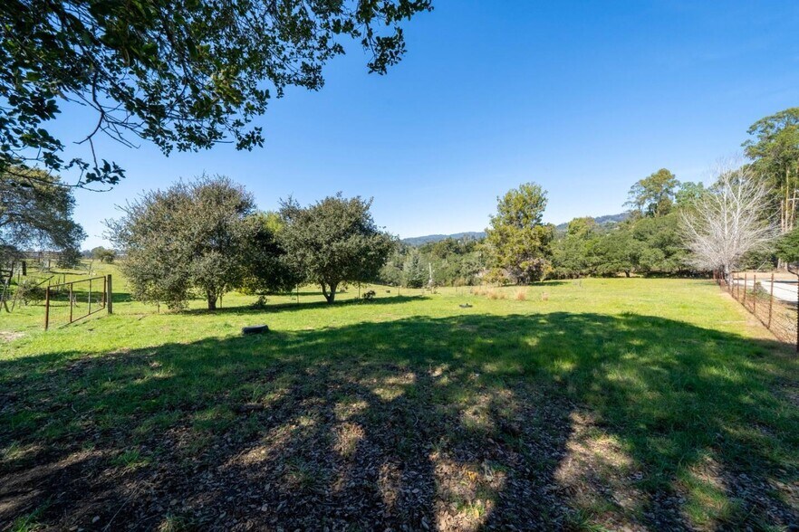 More Photos Of 211 Smith Rd, Watsonville Land For Sale