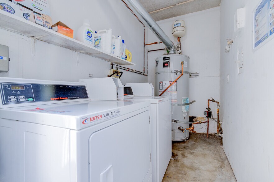 More Photos Of 3729 Glendon Ave, Los Angeles Apartments For Sale