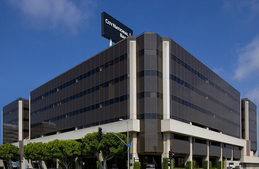 More Photos Of 11500 W Olympic Blvd, Los Angeles Medical For Lease