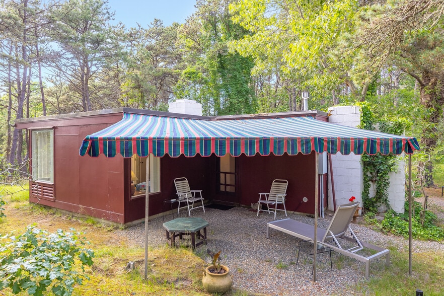More Photos Of 25 Way 055., Wellfleet Apartments For Sale