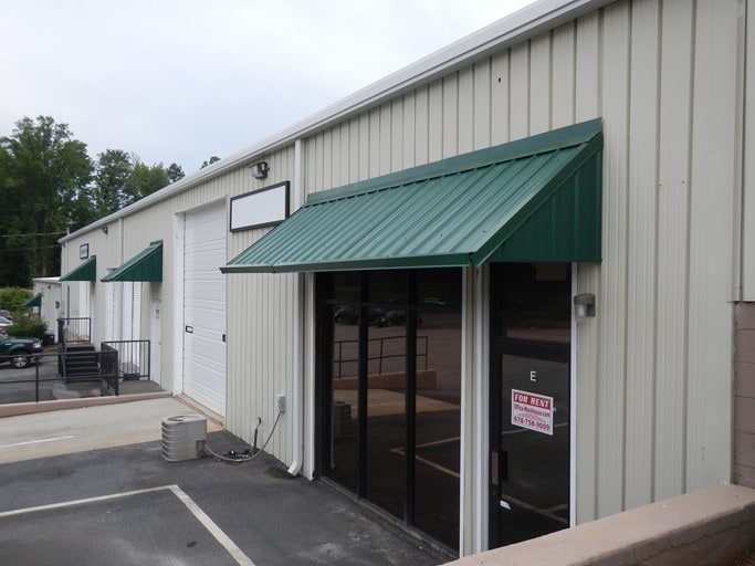 More Photos Of 297 Industrial Park Dr, Lawrenceville Warehouse For Lease