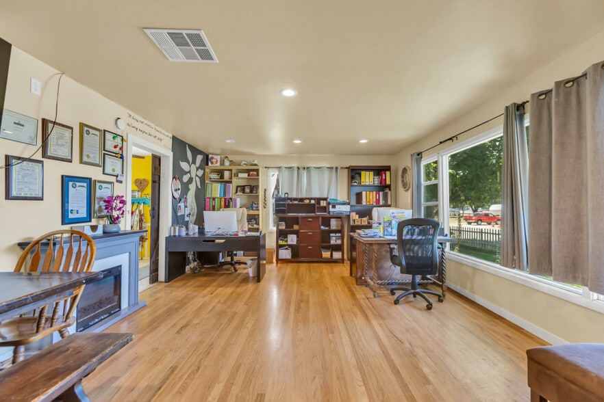 More Photos Of 9455 E Stockton Blvd, Elk Grove Specialty For Sale